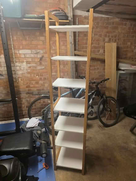 Photo of free White unit (Swindon Village GL51) #1