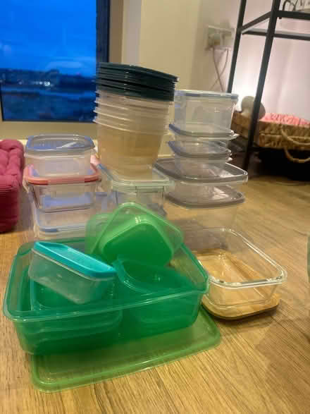 Photo of free Tupperware (West Silvertown E16) #2