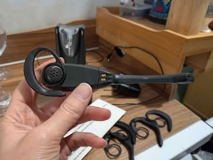 Photo of free wireless telephone call headset Plantronics C65 (Boscombe BH5) #3