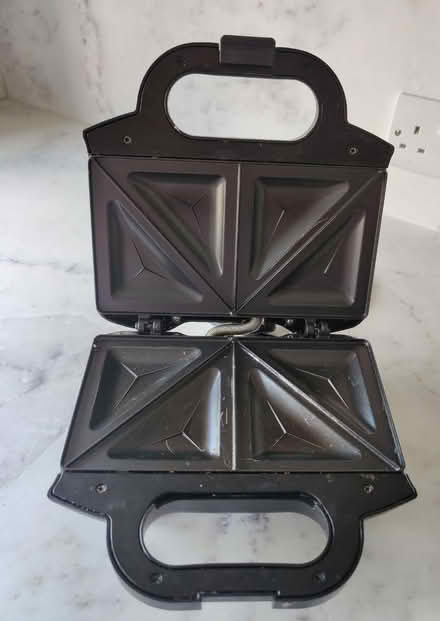 Photo of free Toasted sandwich maker (Castle Ward Lancaster LA1) #2