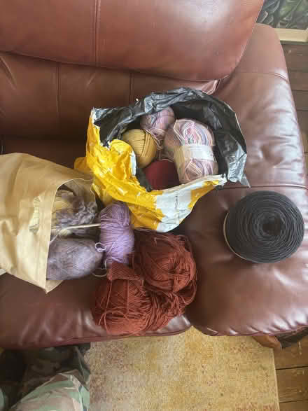 Photo of free Wool things (Forest Hill/Catford) #1
