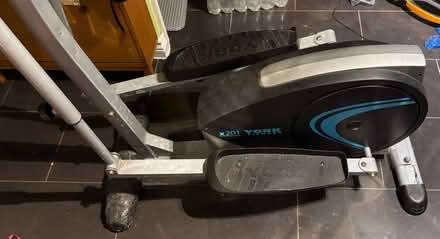 Photo of free York Cross Trainer (Sheffield, Heeley, S2) #4