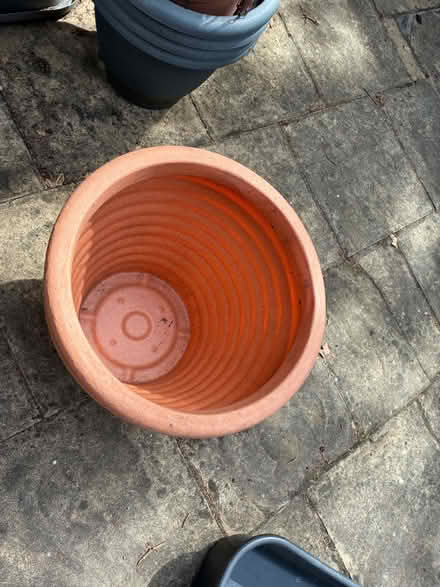 Photo of free Very large ridged plant pot (Dorridge/Bentley Heath B93) #2