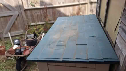 Photo of free Garden plastic storage cupboard with damage on 1 door (Blackwell RH19) #2