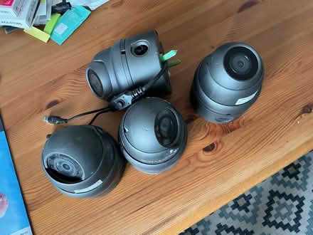 Photo of free CCTV Security cameras (Englefield Green TW20 0) #3