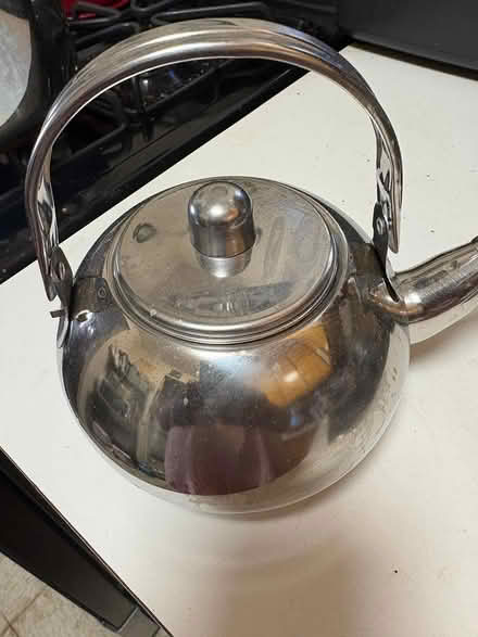 Photo of free Stainsless Steel Tea Pot (Harlem) #1