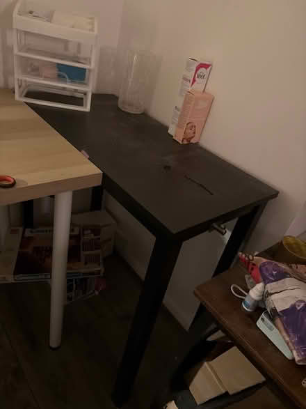 Photo of free small working desk (N13 6LF) #1