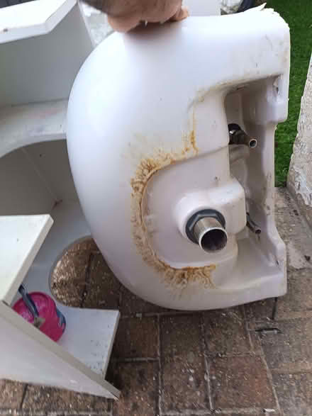 Photo of free Full bathroom sink and draw (Temple Cowley OX4) #1