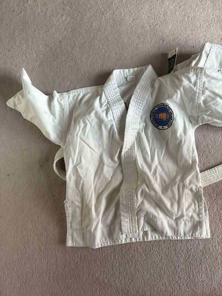 Photo of free Taekwondo suit for 5-6 yo approx (Vauxhall) #2