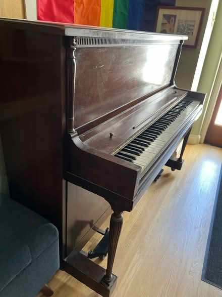 Photo of free Upright piano (Downtown Martinez) #4