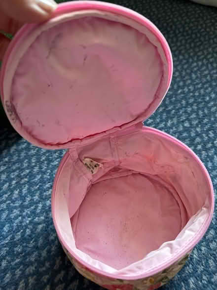 Photo of free Small round make up Bag (Ashford TW15) #2