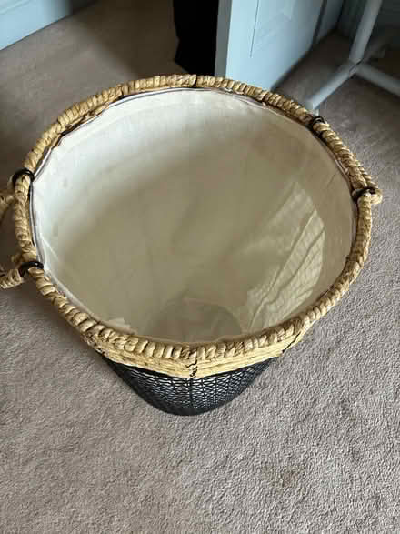 Photo of free laundry basket (Belsize Park NW3) #1