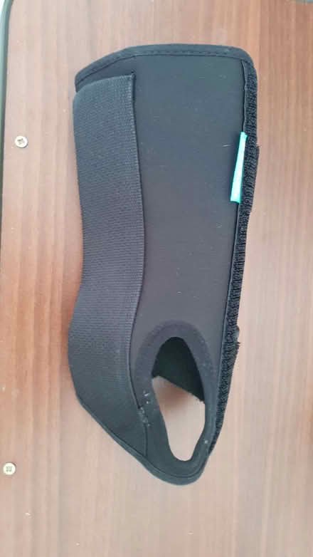 Photo of free Wrist support thing. Left hand (Lords Wood ME5) #1