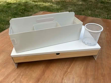 Photo of free Desk organiser set (Hook RG27) #1