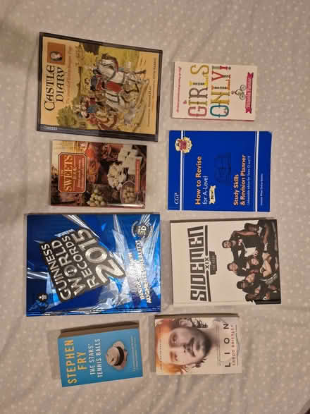 Photo of free Books (Station Area RG21) #1
