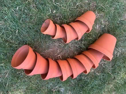 Photo of free Selection of terracotta pots (Hook RG27) #4