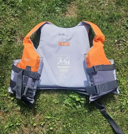Photo of free 2 x life jackets (Near bishops waltham) #1