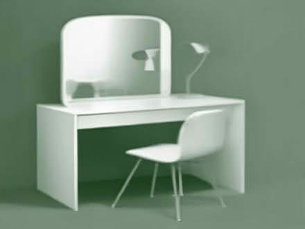 Photo of free White dressing table with mirror (Dagenham RM9) #1