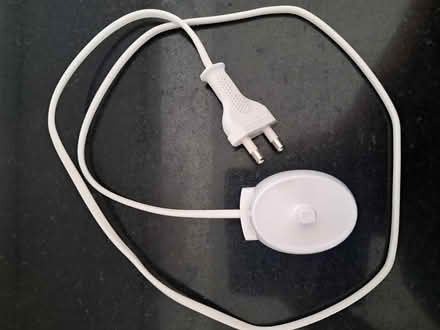 Photo of free Electric toothbrush (Newtown, Reading, RG1.) #3