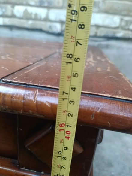 Photo of free Coffee table with drawer (E13) #4