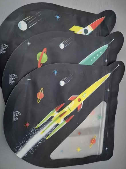 Photo of free 3 reusable/resealable snack bags (Southbourne BH6) #1