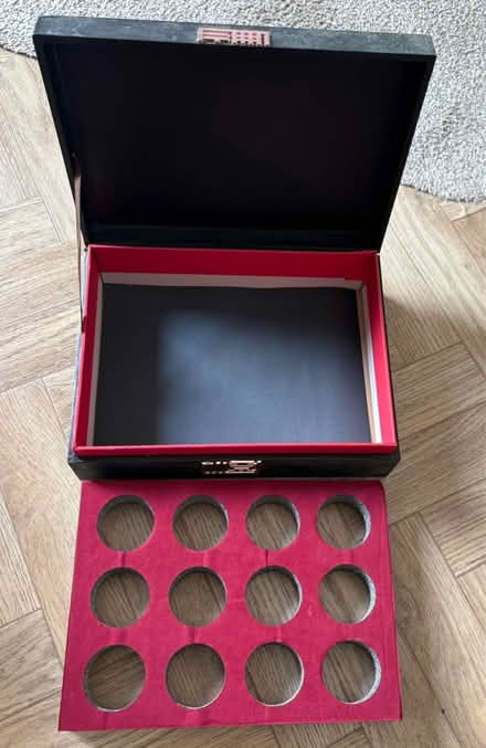 Photo of free Chinese Tea Box - jewellery box? (Abbey Wood SE2) #2