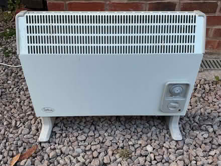 Photo of free Belling electric space heater with timer. (Malvern Link WR13) #2