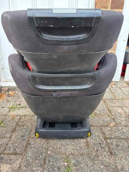 Photo of free Maxi Cosi car seat (South Croydon CR2) #2