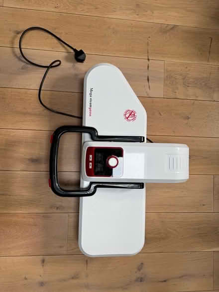 Photo of free Steam Press for ironing (Brick End CM6) #1