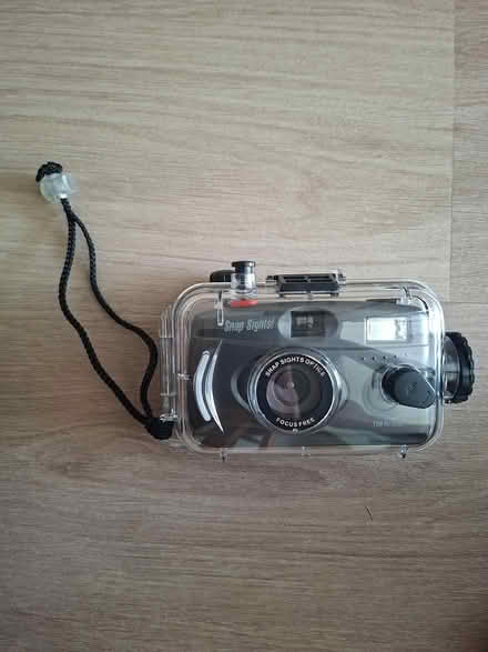 Photo of free 35mm film camera in waterproof case (Mortimer Berkshire RG7) #1