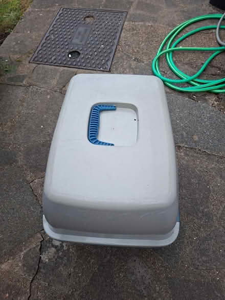 Photo of free Cat litter (Twickenham TW2) #1