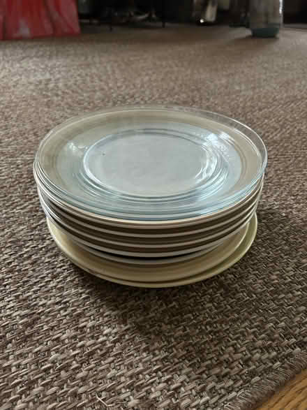 Photo of free Dinner Plates (se dc / dmv) #1