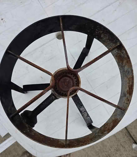 Photo of free Single Burner Cast Iron Gas Stove (Elmhurst near Berens Park) #2