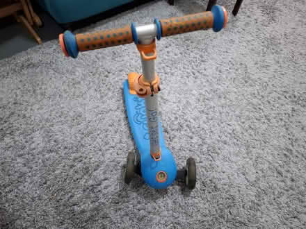 Photo of free Children's Folding Scooter (Manchester M12) #4