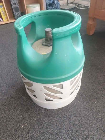 Photo of free Empty gas bottle for bbq (Eastbourne BN21) #1