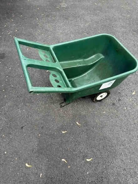 Photo of free Green plastic garden cart (South Downers Grove near YMCA) #4