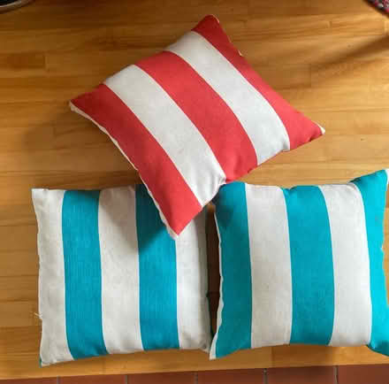 Photo of free Outdoor Pillows (Somerset/Bayswater) #1