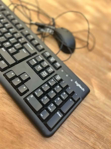Photo of free Keyboard and mouse (Hook RG27) #4