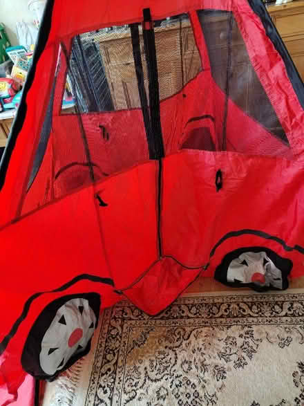 Photo of free Child's car pop up tent (Craiglockhart EH14) #2