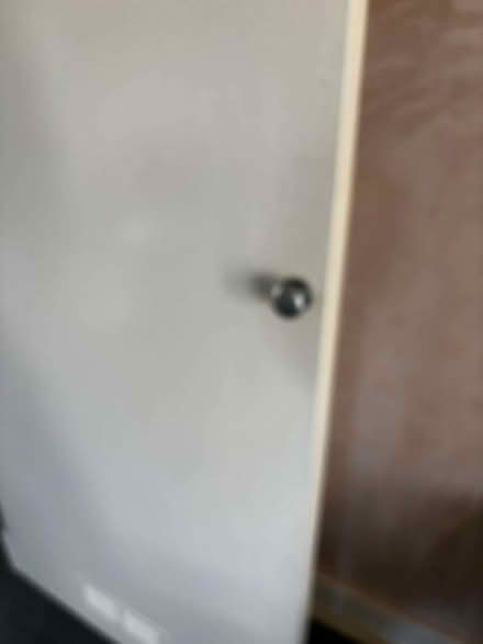 Photo of free White internal vented door — 198 × 75 × 3.5 cm (Lavender Hill SW11) #3