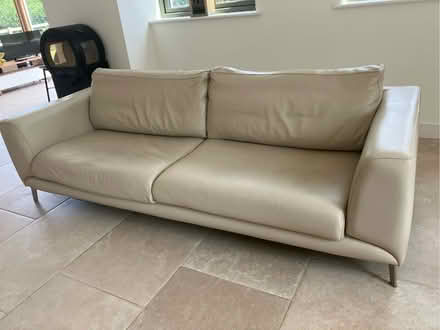 Photo of free BoConcept Bergamot Leather Sofa (Wigmore HR6) #3