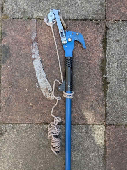 Photo of free Telescopic tree pruner (Breaston DE72) #1