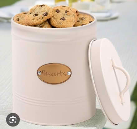 Photo of Biscuit jar (LE9 (Earl Shilton)) #1