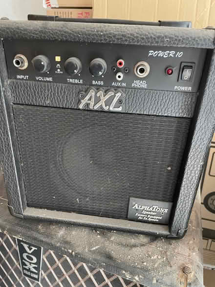 Photo of free Guitar Practice Amplifier (Ravenshead NG15) #1