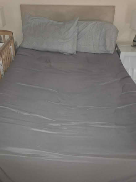 Photo of free Double divan bed (Sunny Hill DE23) #1