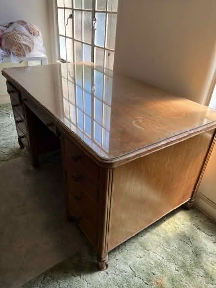 Photo of free Large wooden desk (Downtown Martinez) #1