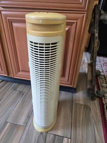 Photo of free Air purifier (South Ozone Park) #4