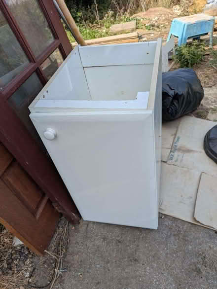 Photo of free White door kitchen base unit (Ash Wharf GU12) #2