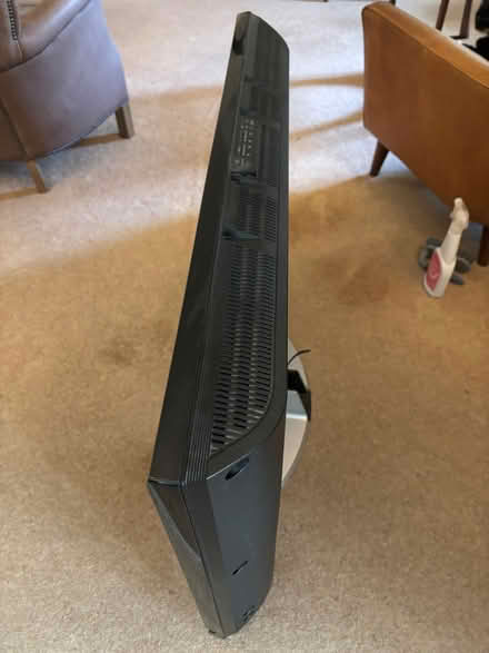 Photo of free 40 inch Sony Bravia TV (Wheathampstead AL4) #1