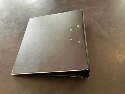 Photo of free A black lever-arch A4 file/binder (New Malden KT3) #3